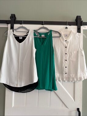 Lot of 3 SZ small CAbi Tops